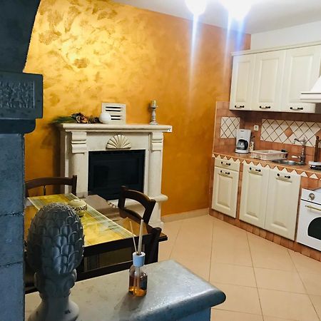 Apartments Barbara Πόρετς Εξωτερικό φωτογραφία
