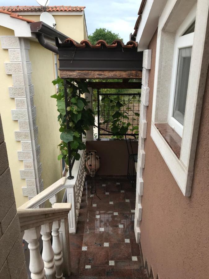 Apartments Barbara Πόρετς Εξωτερικό φωτογραφία
